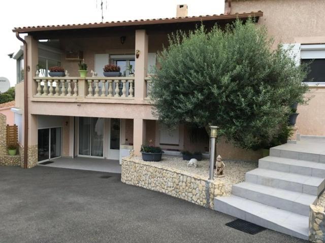 Appartement Rez De Chausse Bollène Exterior foto